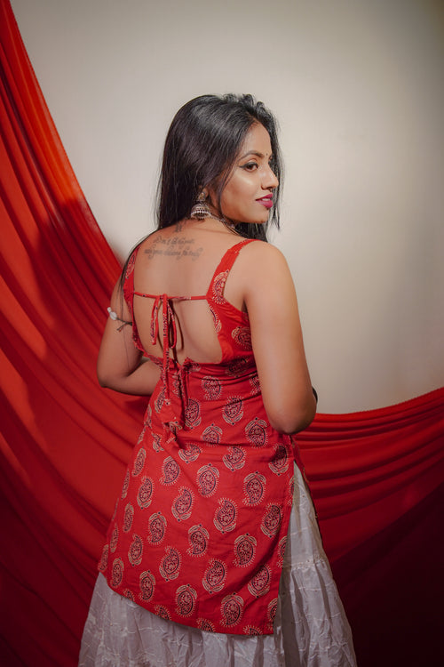 Nyra – Gujri Heritage Print Kurti